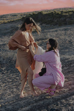 Cargar imagen en el visor de la galería, A tu medida con DIANA ERAZO